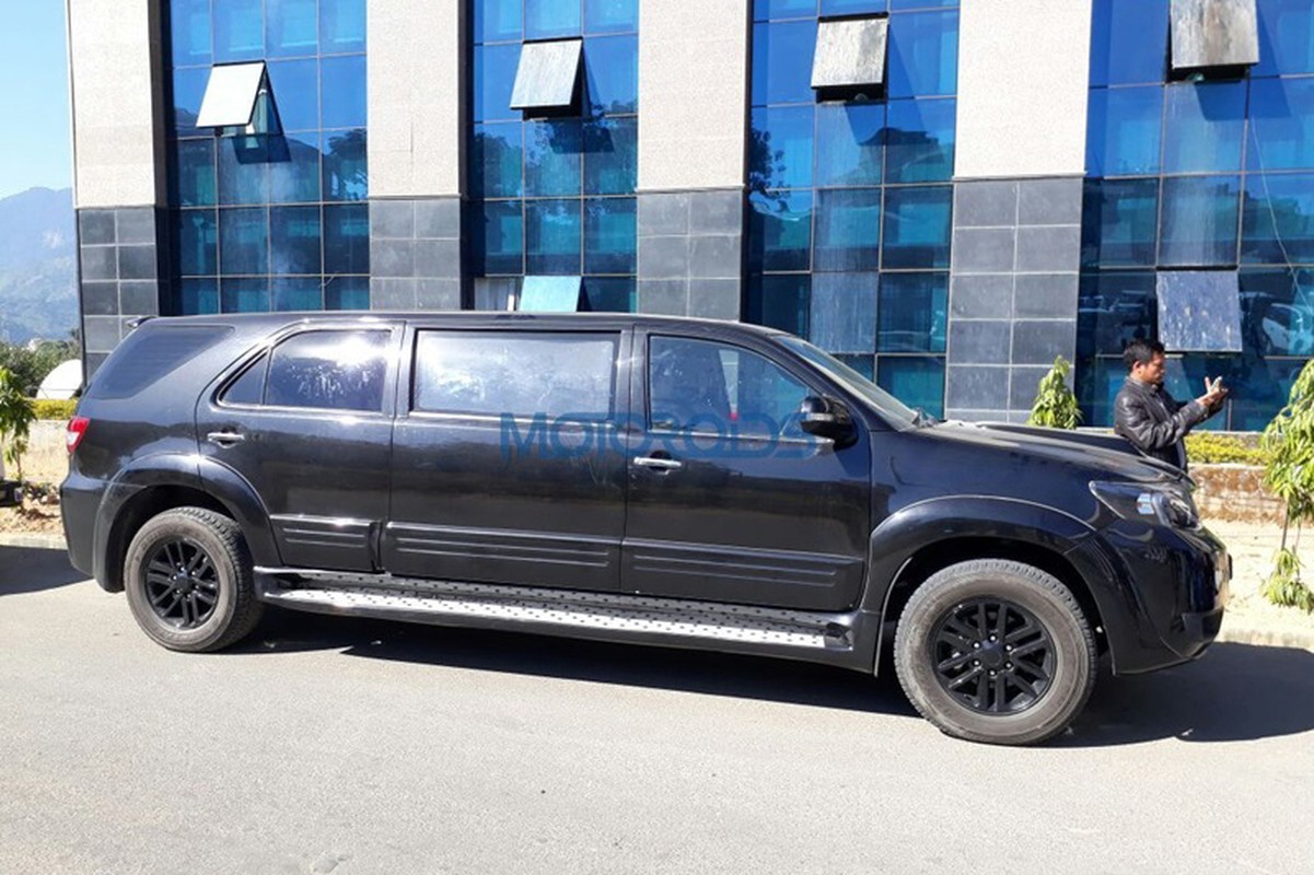 Toyota Fortuner do sieu xe limousine het 1,4 ty dong